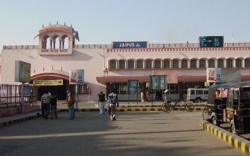             jaipur railway station escorts
